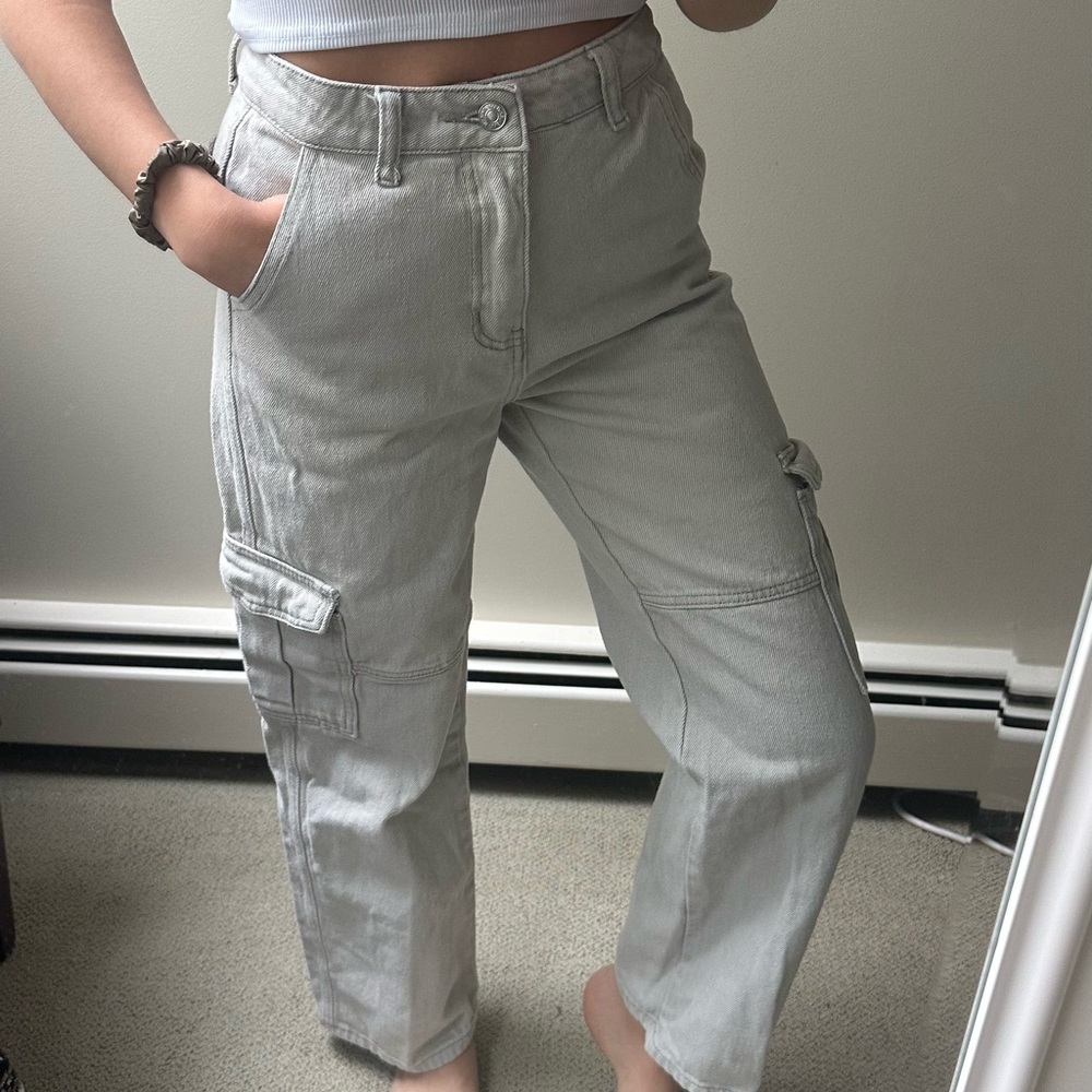 Women’s Relaxed Fit Cargo Pants